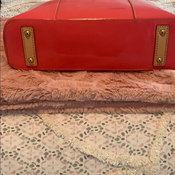 Handbag - Picture 4 of 8